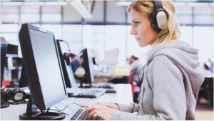 FCE Listening | B2 First Certificate Cambridge English Exam